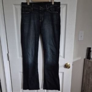 Buckle Women's Dark Wash Straight Leg Jeans